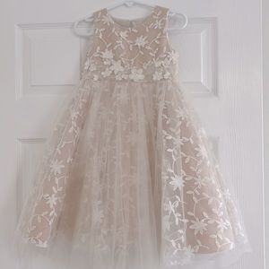 ✨Anthropologie✨BHLDN✨flower girl dress